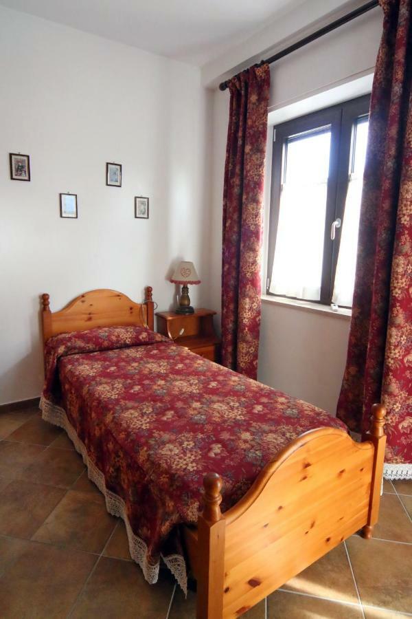 Albergo Ristorante Centro Vico Canavese Bagian luar foto